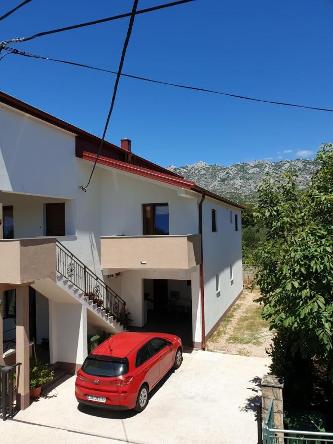 Vito Apartment Starigrad Paklenica Luaran gambar