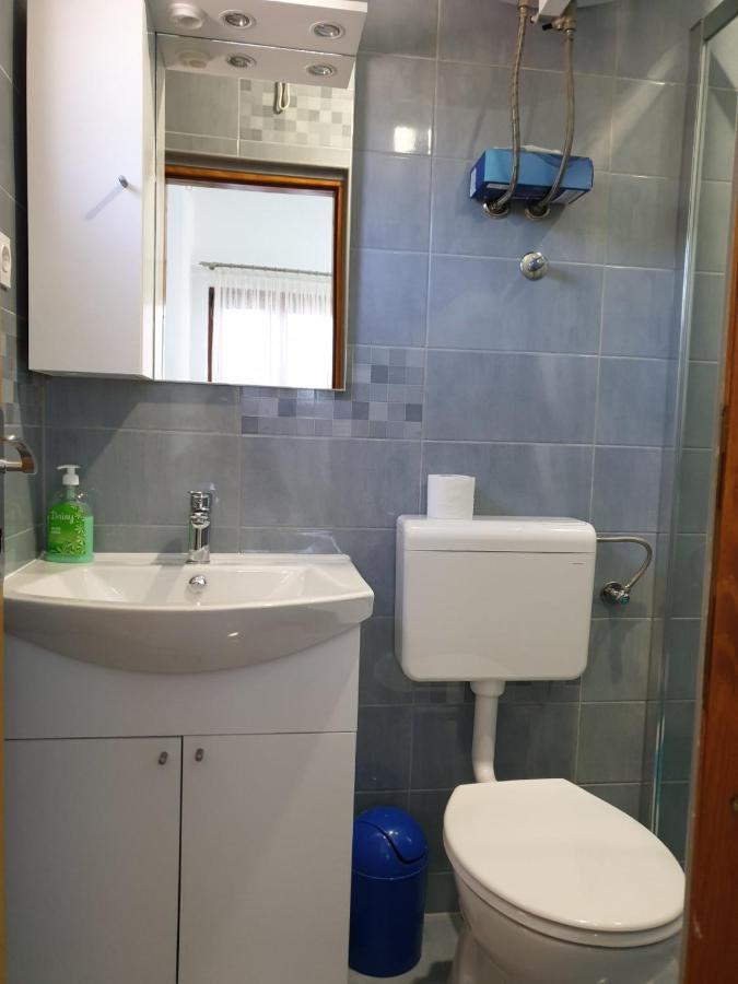 Vito Apartment Starigrad Paklenica Luaran gambar